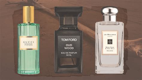 what is woody fragrance smell like
